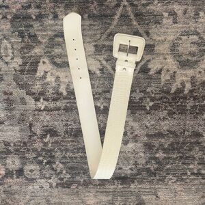 Croc-Embossed Cream Women’s Belt with Square Buckle